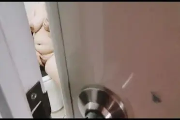 Kamar Tante Rhini Brondong Ngintip Ngewe